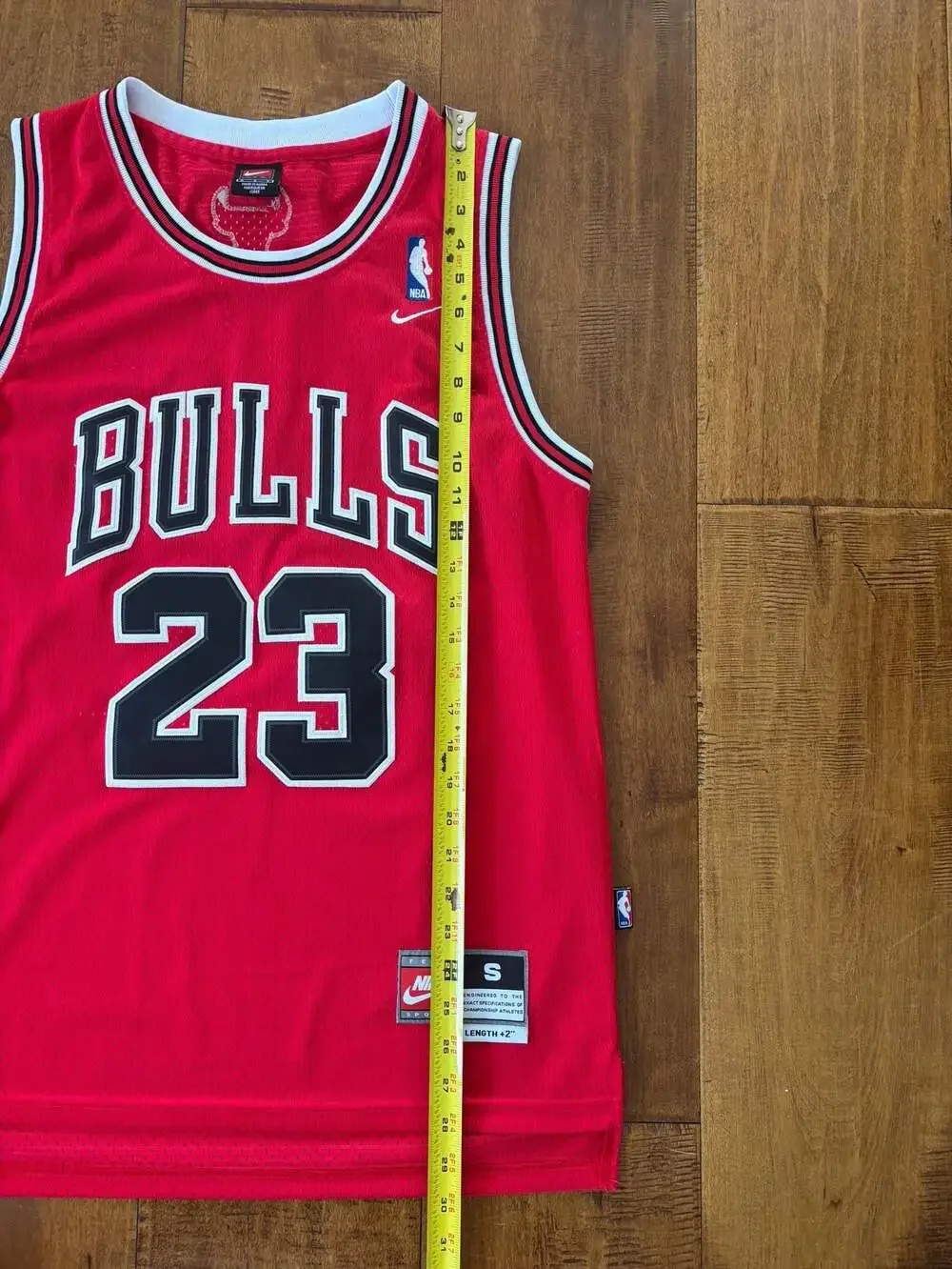 Vintage Nike Chicago Bulls Michael Jordan #23 Jersey Red Team Sports Size S